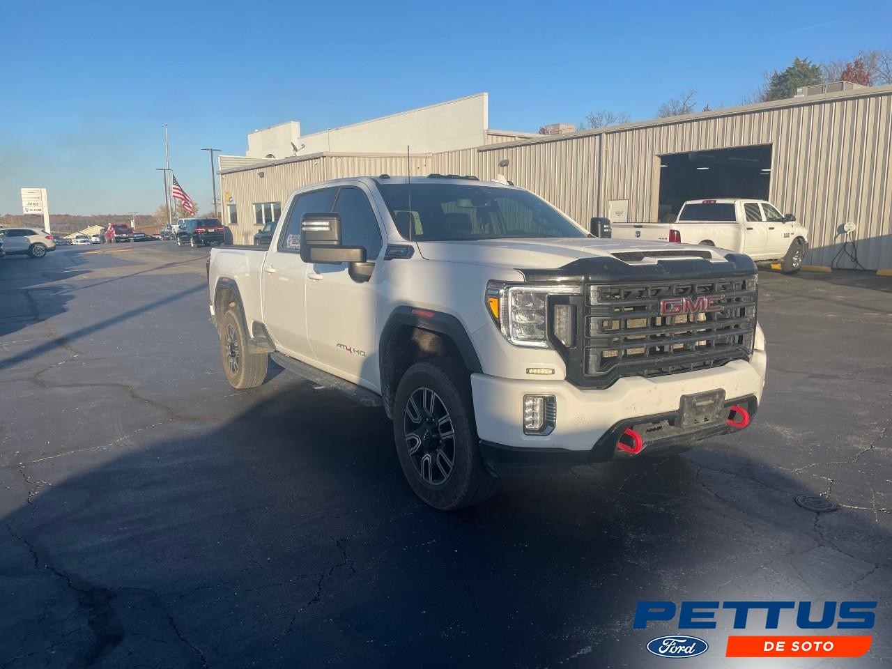 2022 GMC Sierra 2500HD AT4's photo