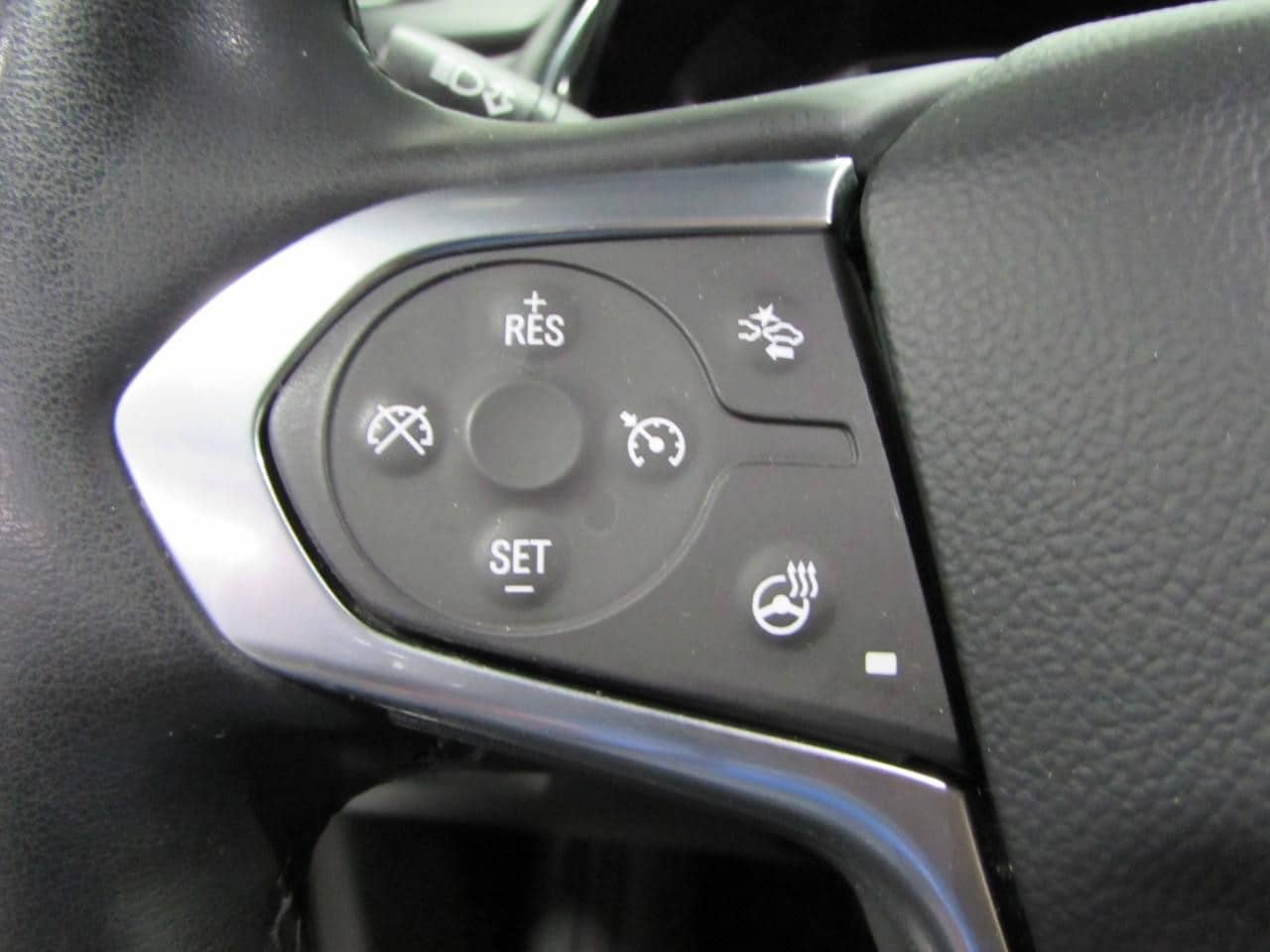 2023 Chevrolet Traverse Premier - Photo 27