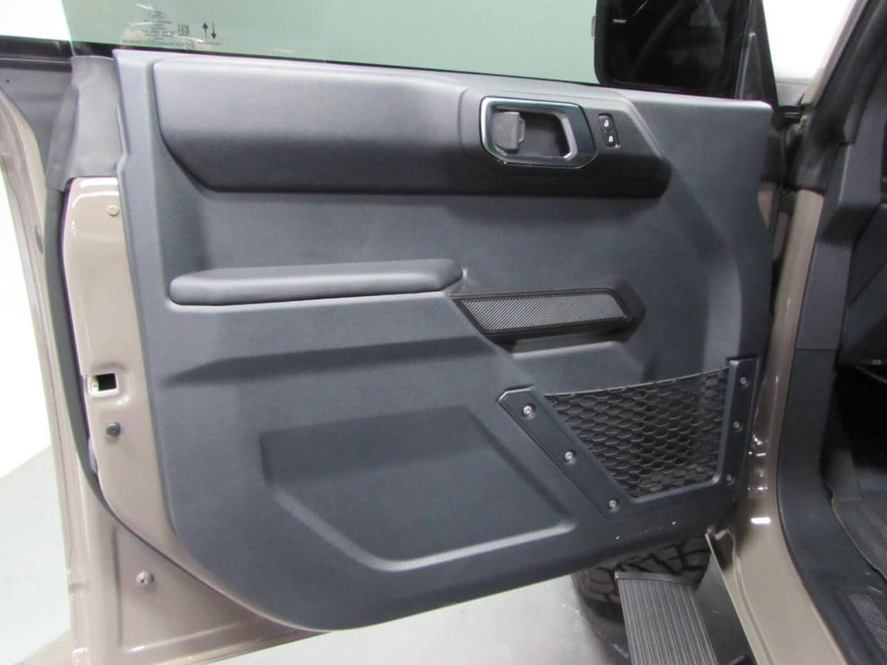 2025 Ford Bronco 4-Door Outer Banks - Photo 12