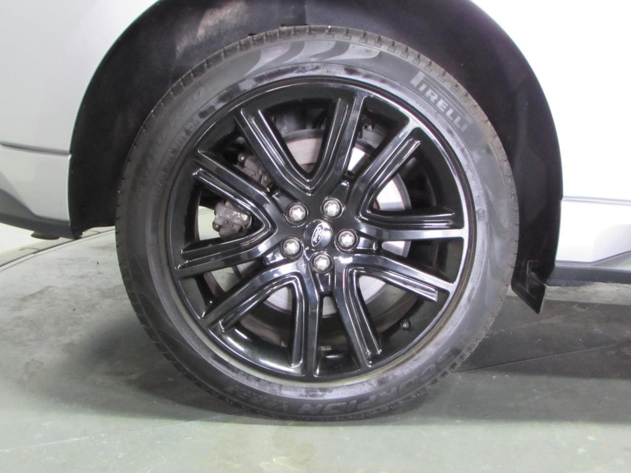 2024 Ford Edge ST-Line - Photo 9