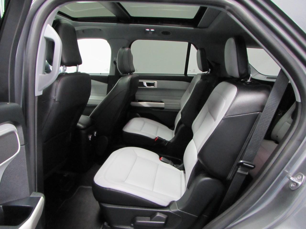 2021 Ford Explorer XLT - Photo 15