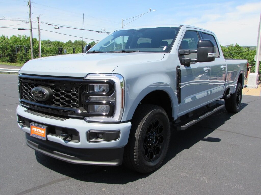 New 2026 Ford F-350 Truck Crew Cab