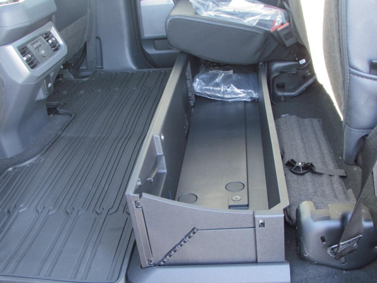2026 Ford F-350 Super Duty Lariat - Photo 34