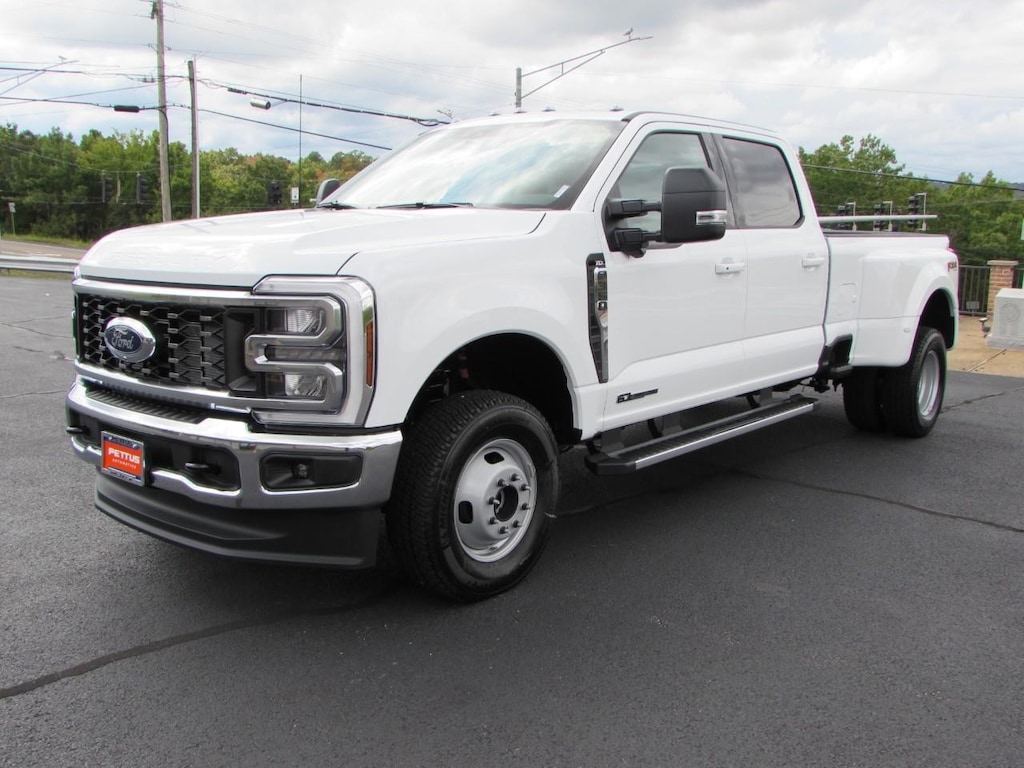 New 2026 Ford F-350 Truck Crew Cab