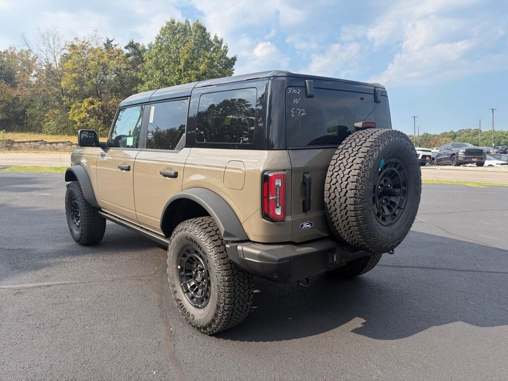 New 2026 Ford Bronco Badlands SUV