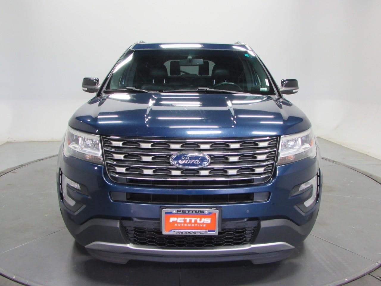 Used 2017 Ford Explorer XLT with VIN 1FM5K7DH7HGD84060 for sale in De Soto, MO