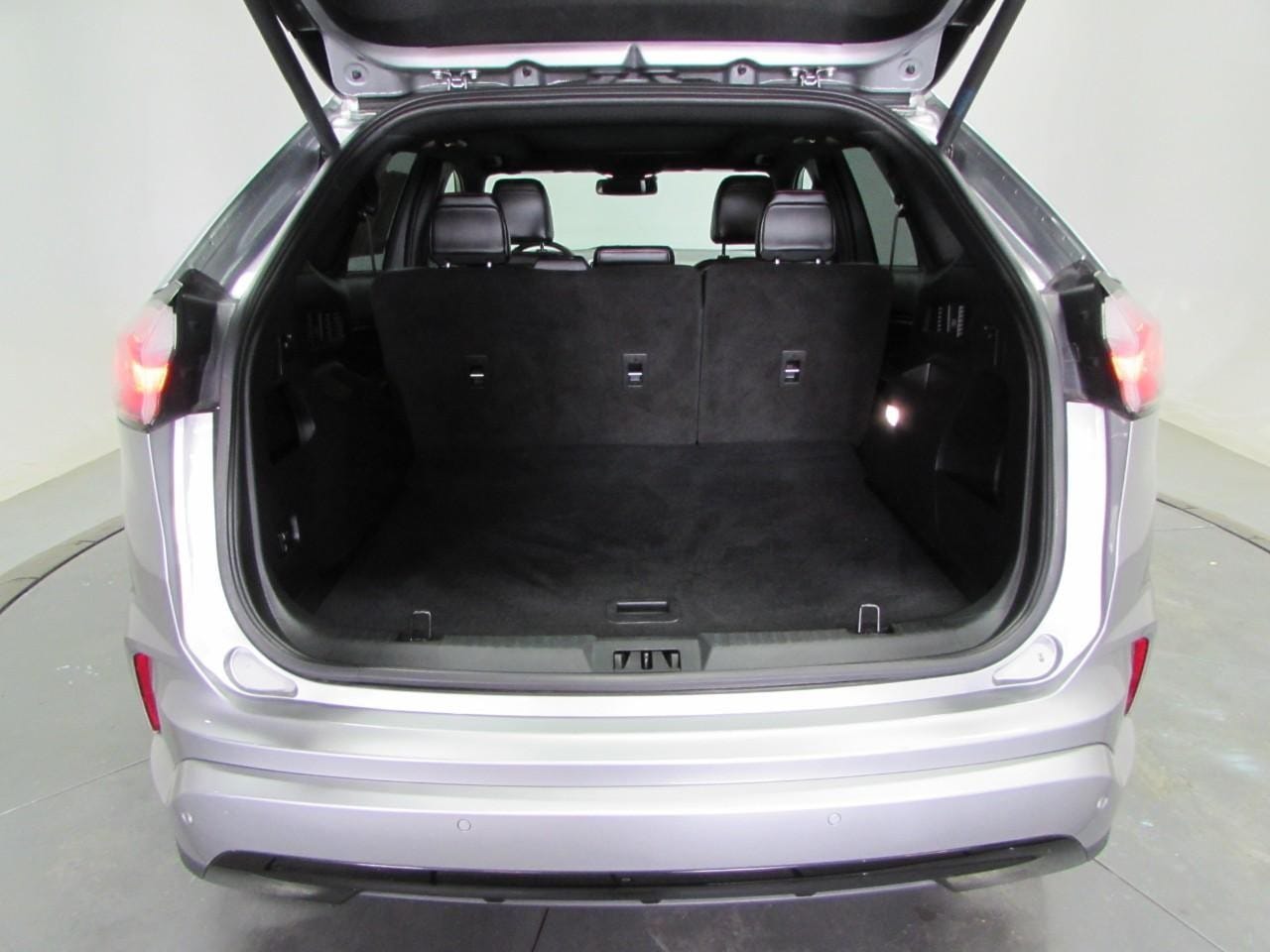 2024 Ford Edge ST-Line - Photo 11