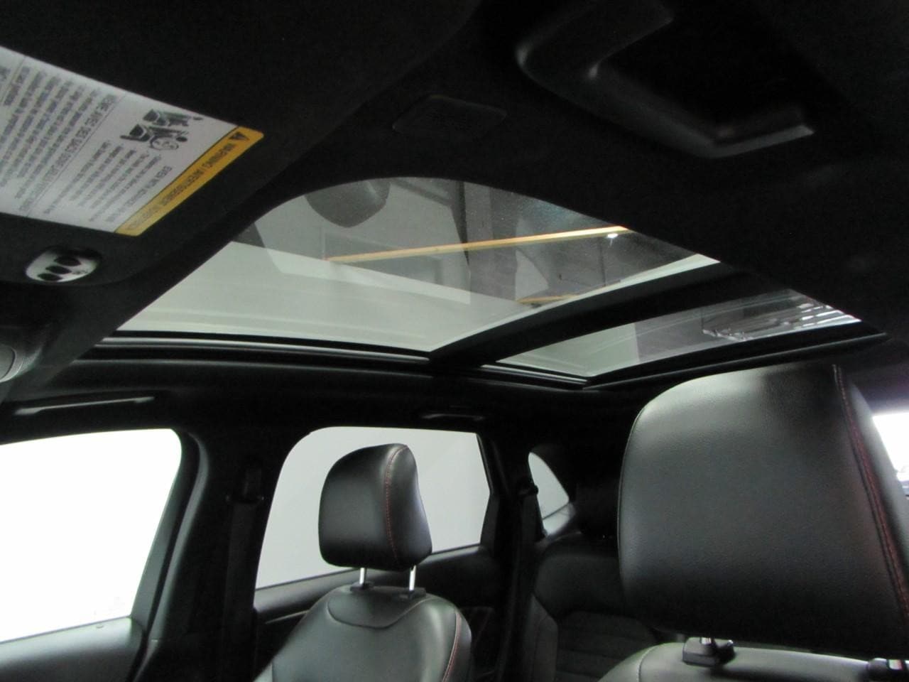 2024 Ford Edge ST-Line - Photo 31