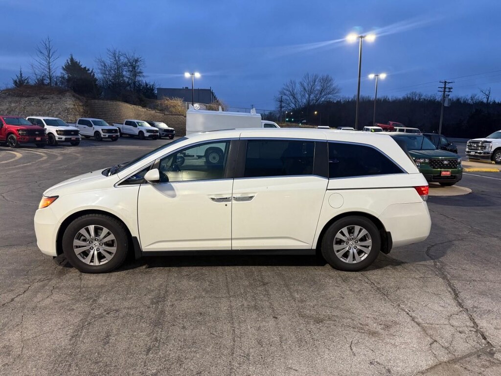 Used 2016 Honda Odyssey EX-L Van Passenger Van