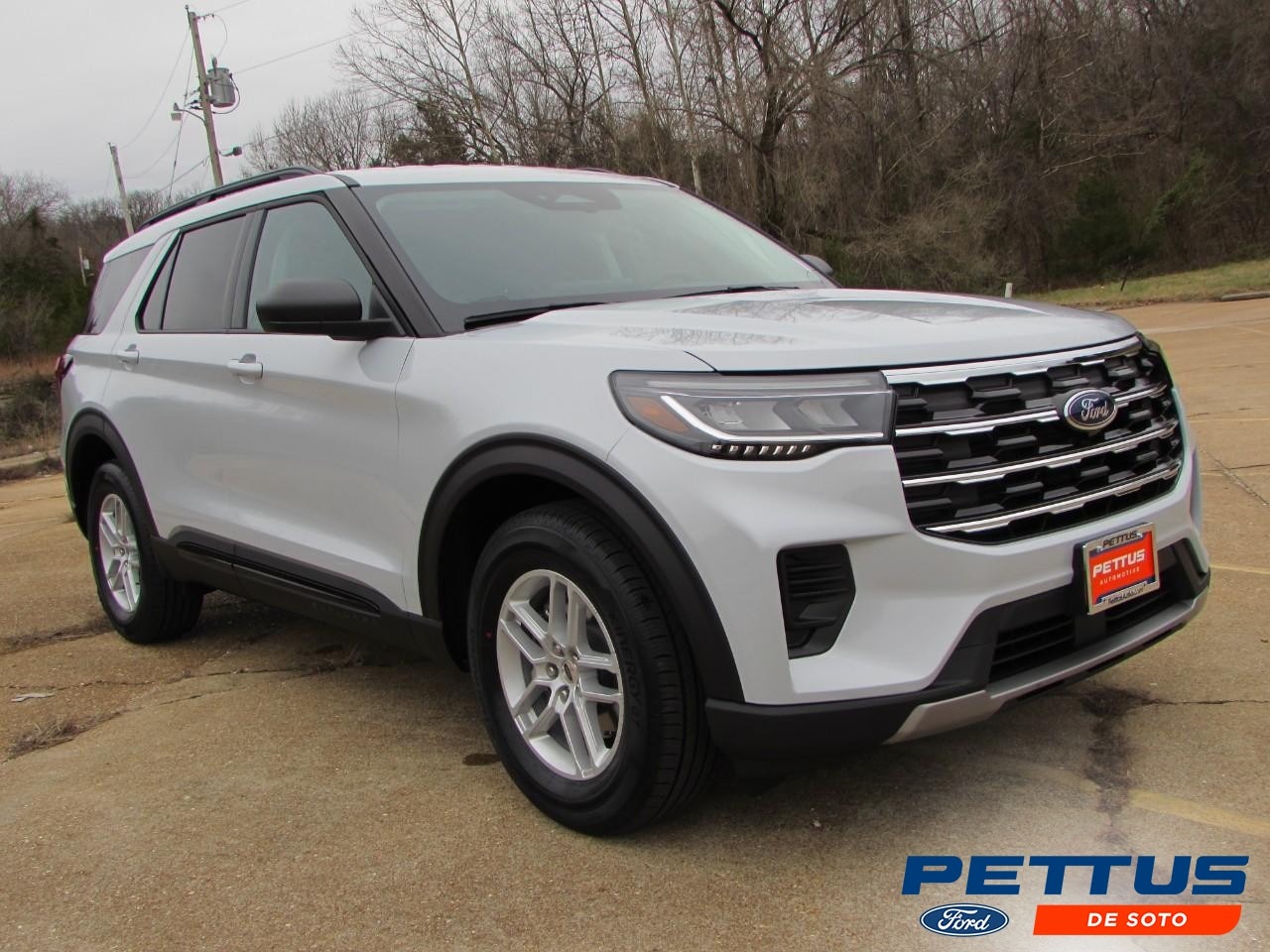 2026 Ford Explorer Active's photo