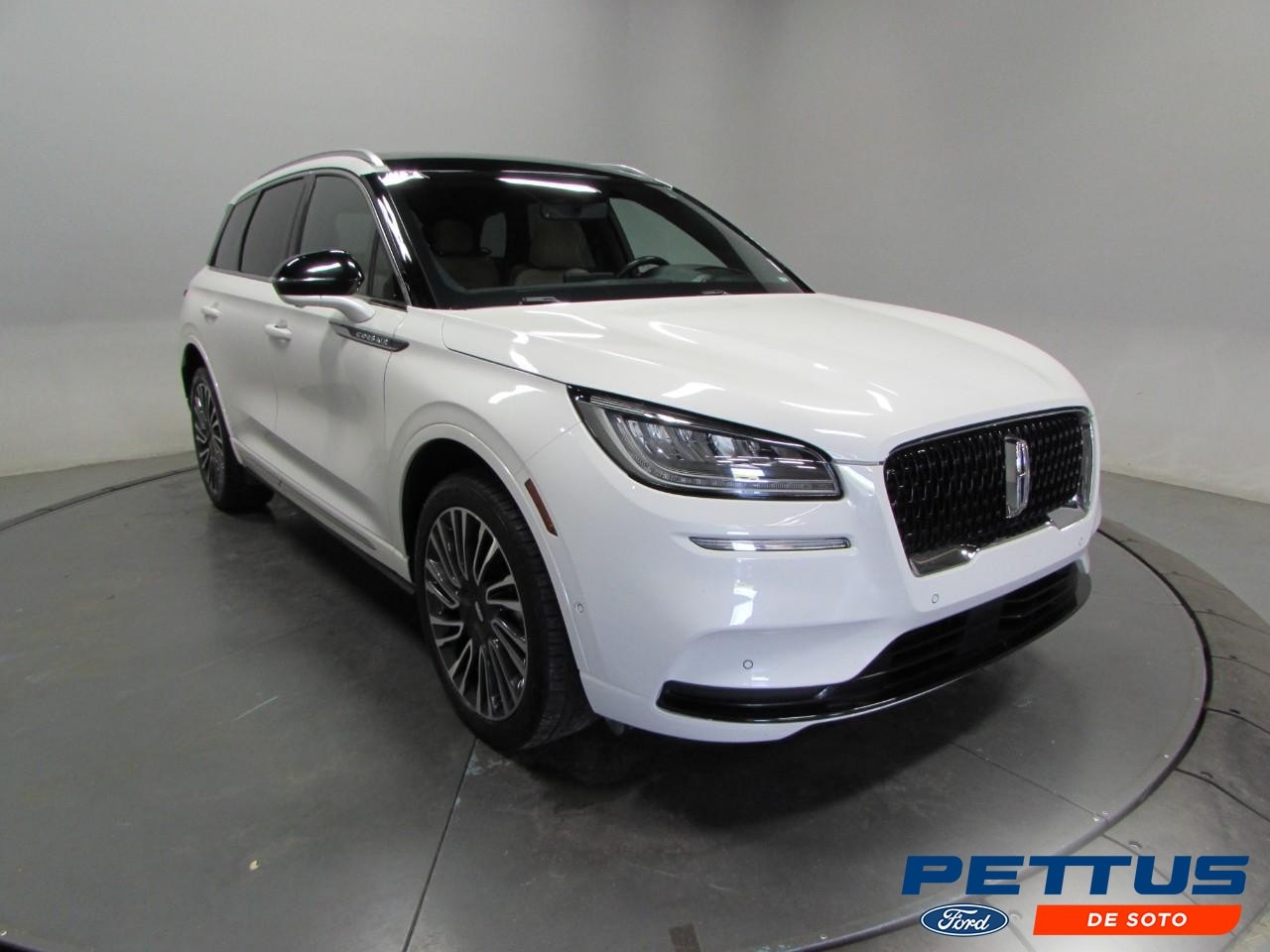 2022 Lincoln Corsair Reserve AWD's photo