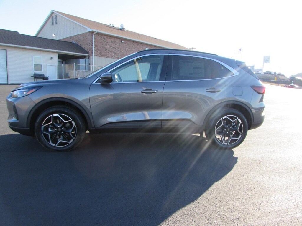 New 2026 Ford Escape Platinum SUV