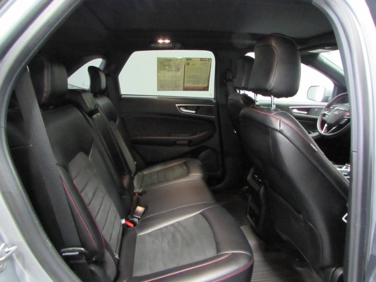 2024 Ford Edge ST-Line - Photo 19