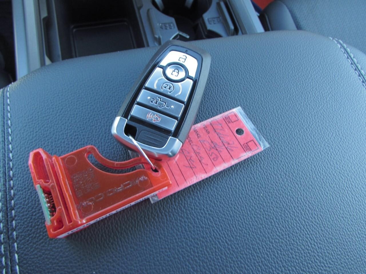 2026 Ford F-350 Super Duty Lariat - Photo 36