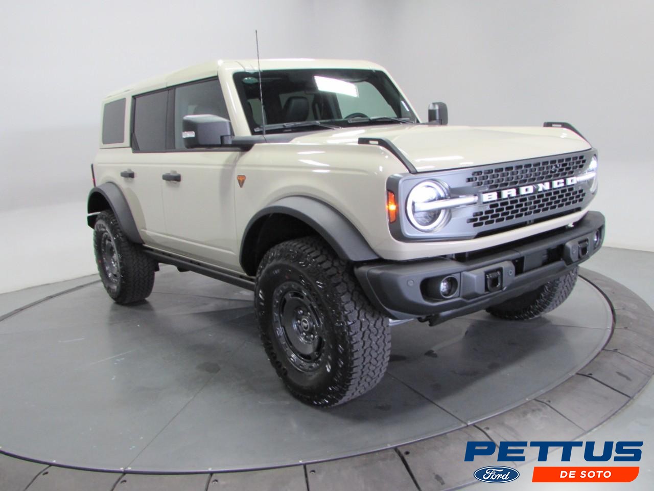 2025 Ford Bronco 4-Door Badlands's photo