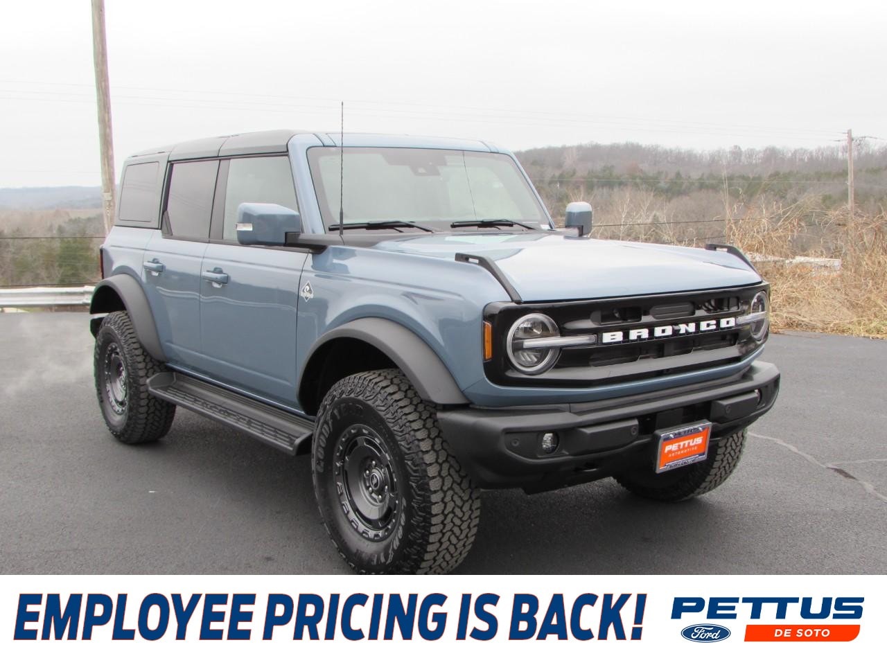 2025 Ford Bronco Outer Banks 4x4's photo
