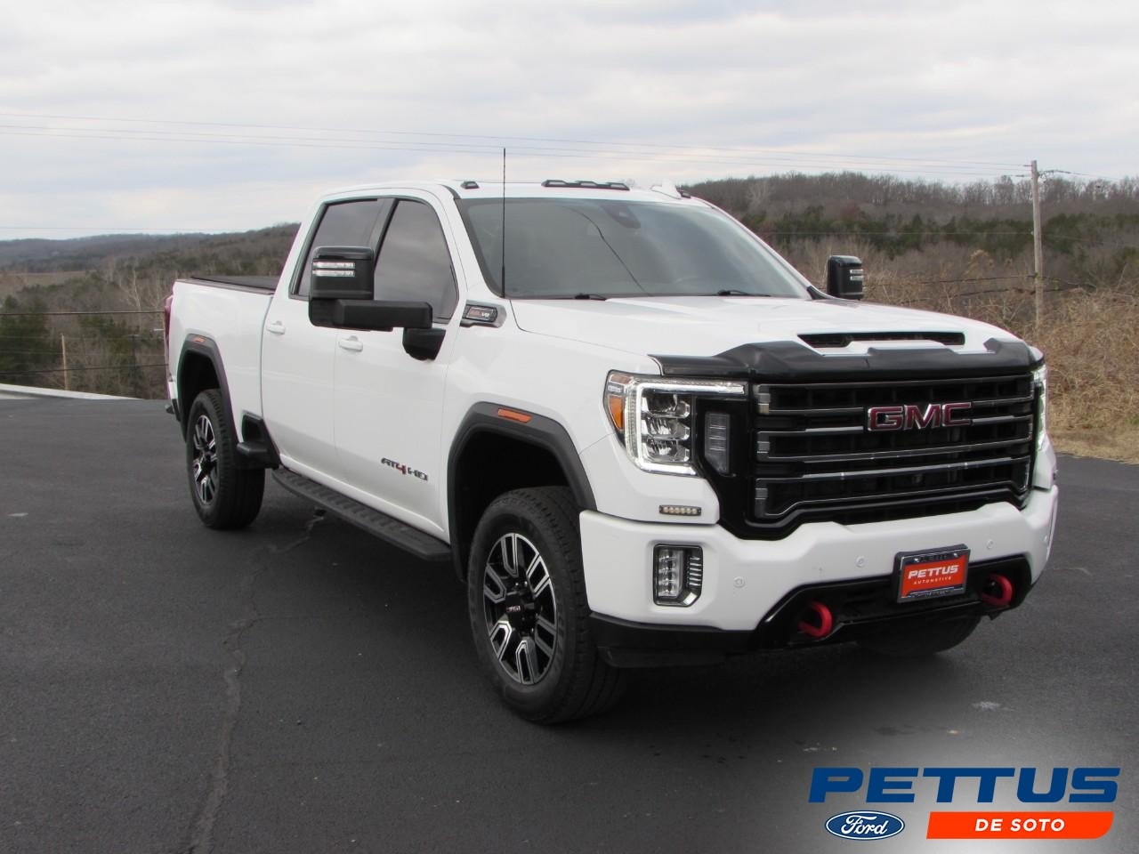2022 GMC Sierra 2500HD AT4's photo