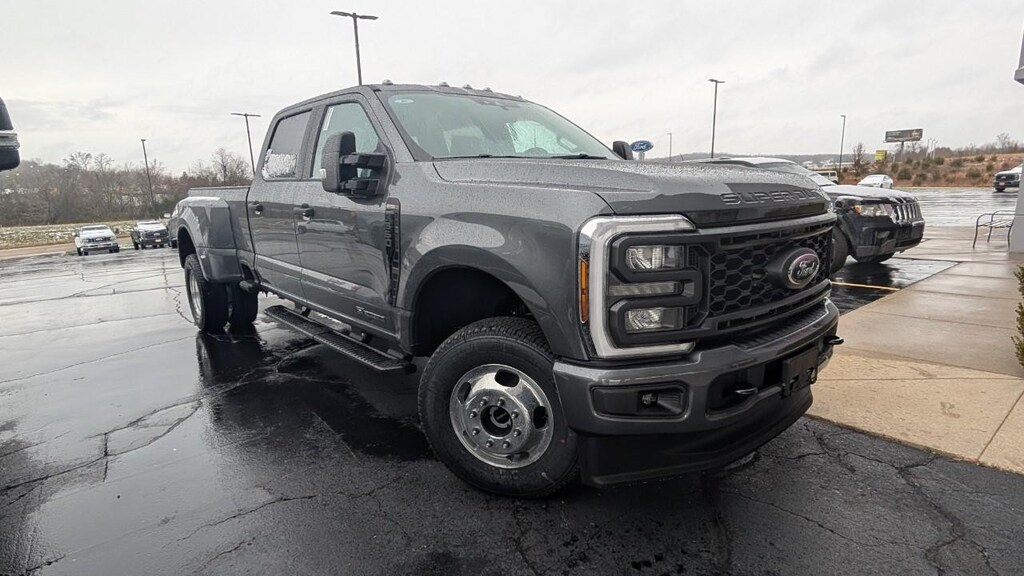 New 2026 Ford F-350 XL DRW Truck Crew Cab