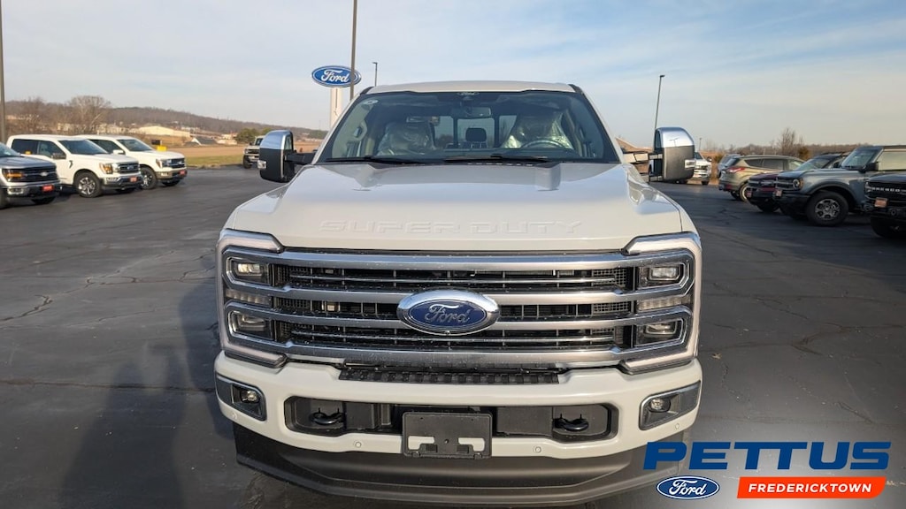 New 2026 Ford F-350 Platinum Truck Crew Cab