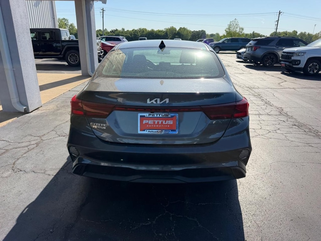 Used 2024 Kia Forte LXS Sedan