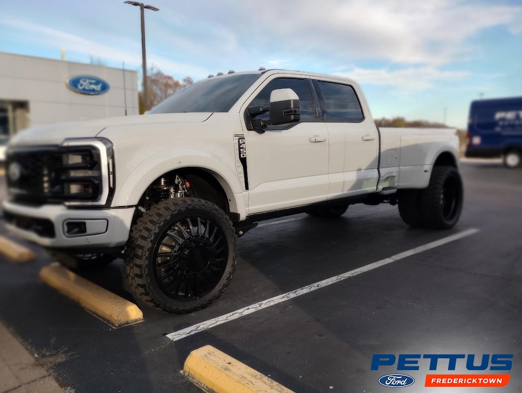 New 2026 Ford F-450 Platinum DRW Truck Crew Cab