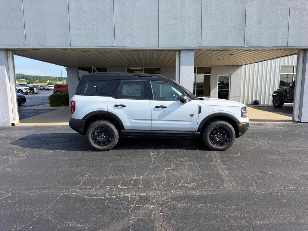 New 2026 Ford Bronco Sport Badlands 4x4 SUV