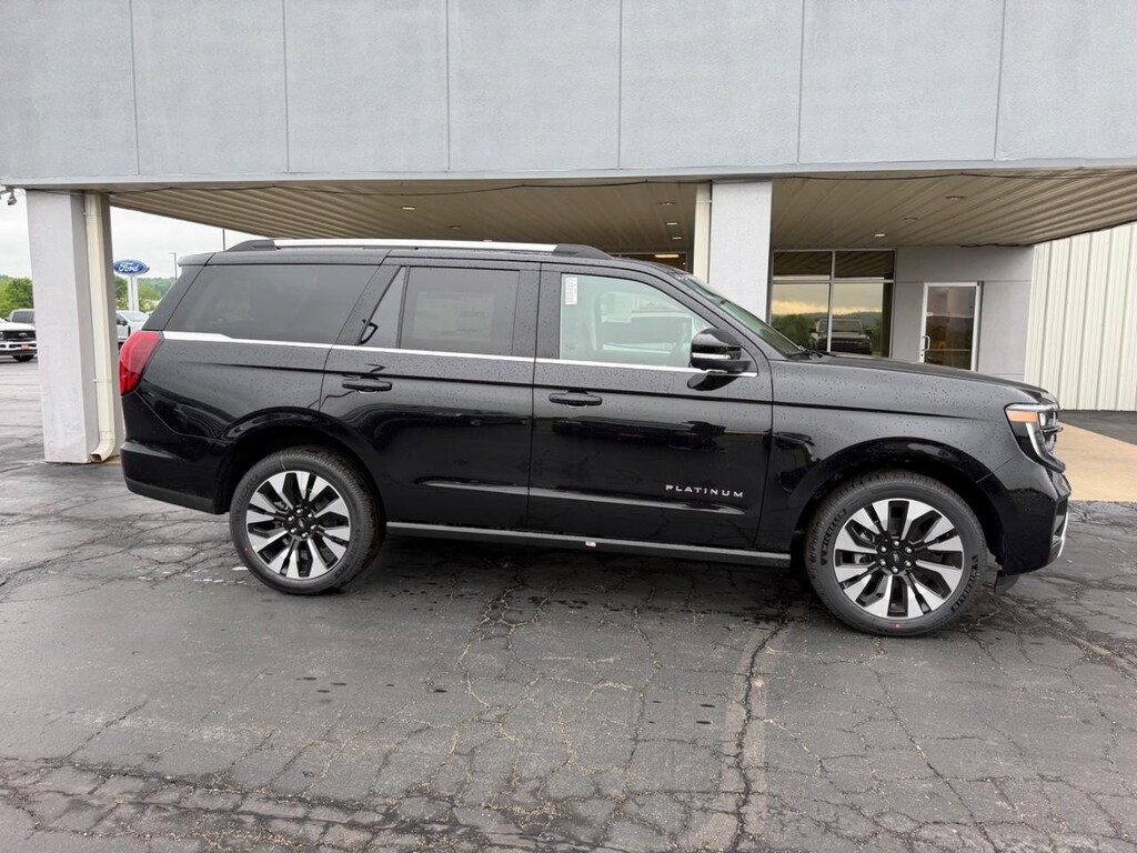 New 2026 Ford Expedition Platinum 4x4 SUV