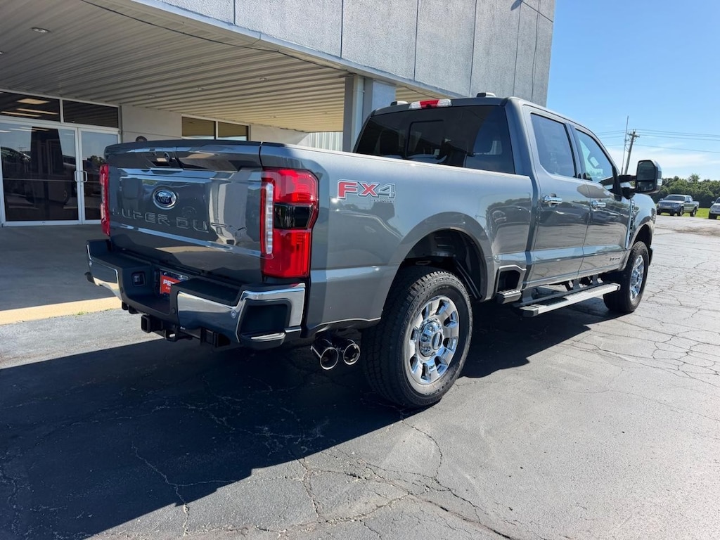 New 2026 Ford F-250 Lariat Truck Crew Cab