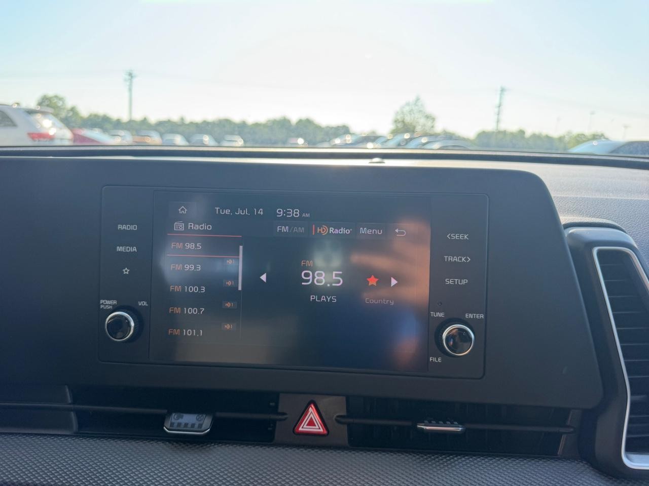 2024 Kia Sportage LX - Photo 14