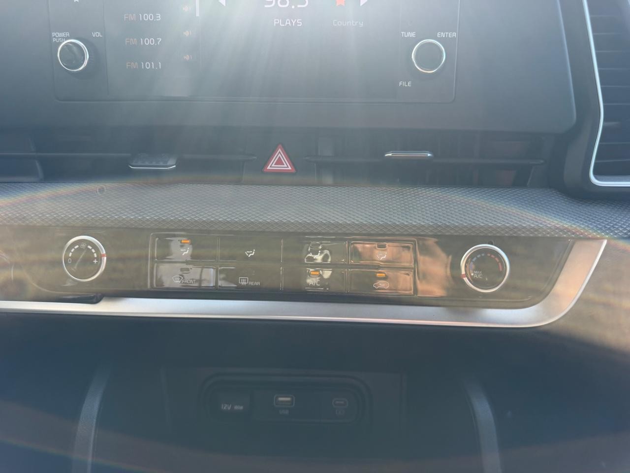 2024 Kia Sportage LX - Photo 15