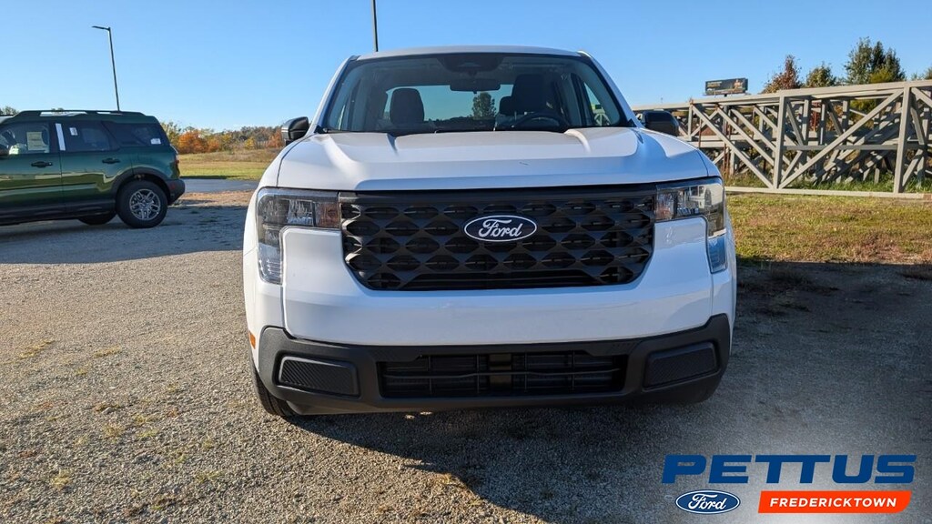 New 2025 Ford Maverick XL Truck SuperCrew