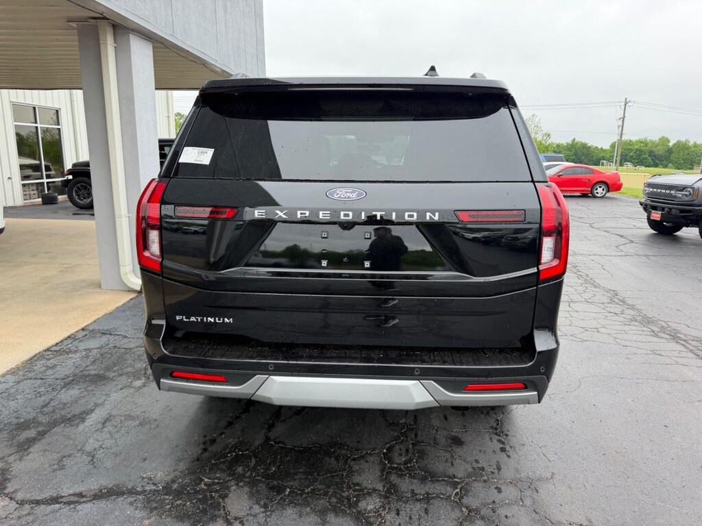 New 2026 Ford Expedition Platinum 4x4 SUV