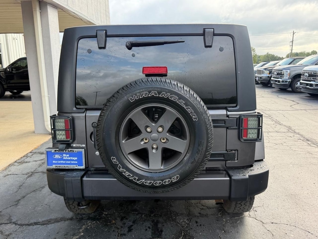 Used 2016 Jeep Wrangler JK Unlimited Sport 4X4 SUV