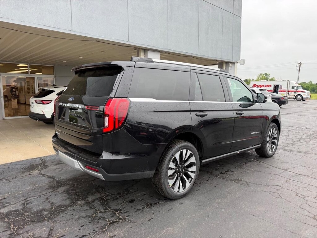 New 2026 Ford Expedition Platinum 4x4 SUV