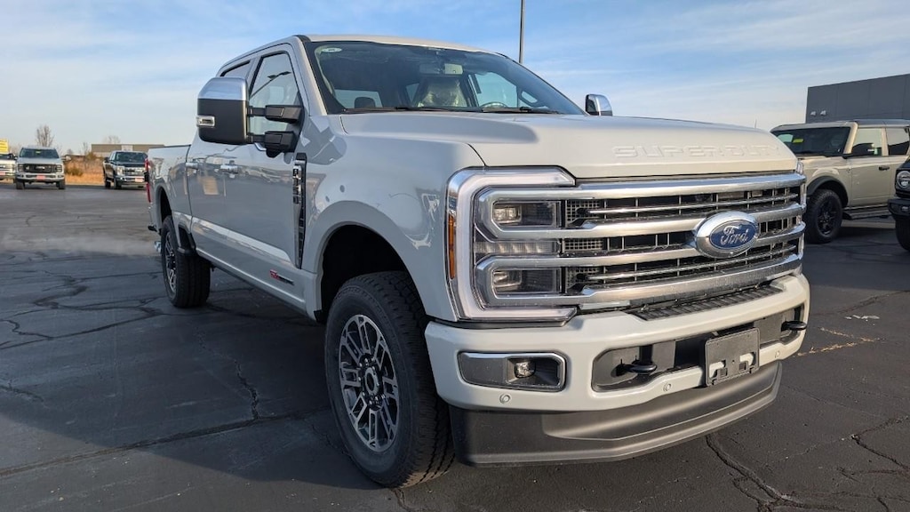 New 2026 Ford F-350 Platinum Truck Crew Cab