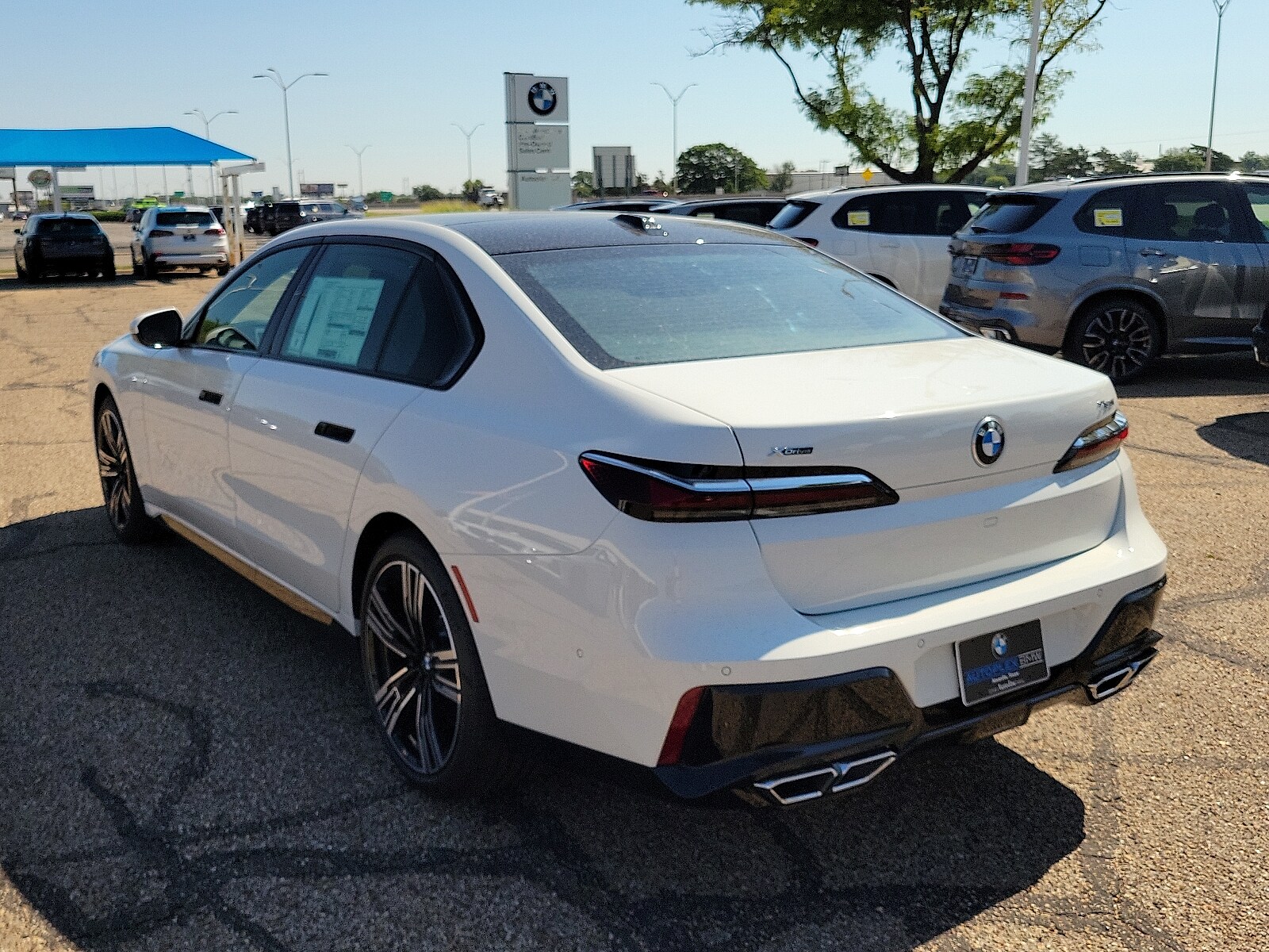 2025 Bmw 760i xDrive photo 3