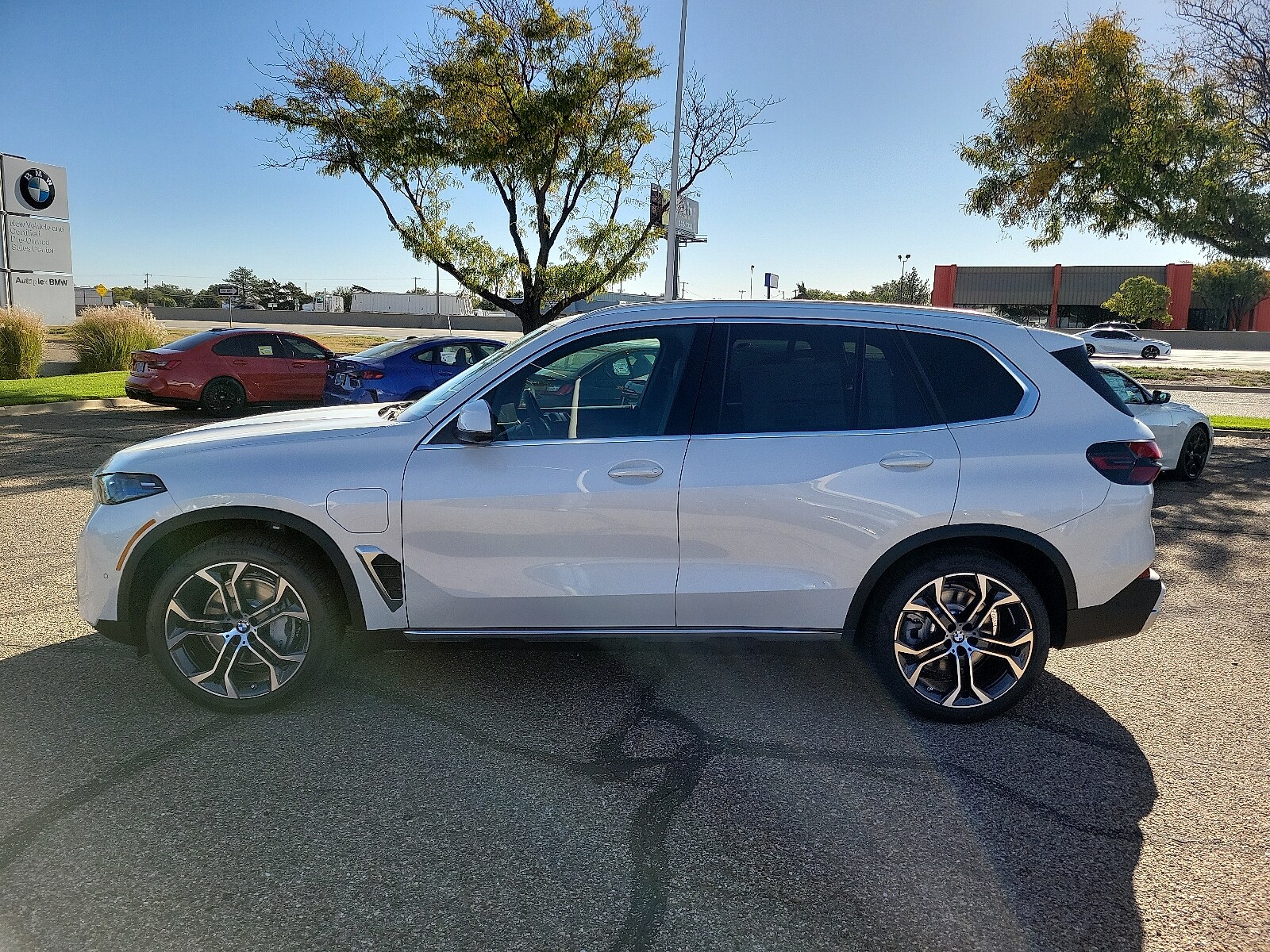 2026 Bmw X5 xDrive50e photo 2