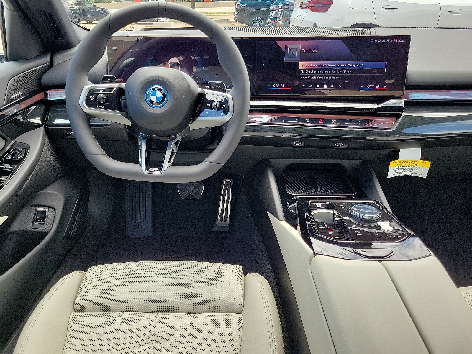 2026 BMW 5 Series 550e - Photo 10