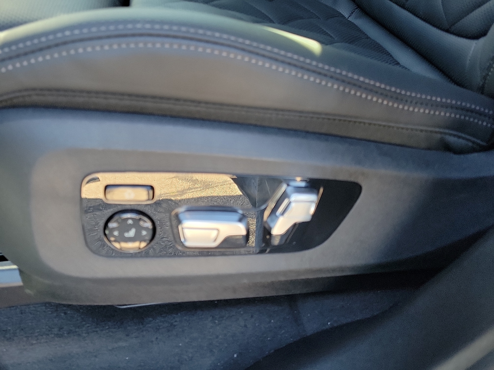 2026 BMW X5 50e - Photo 13