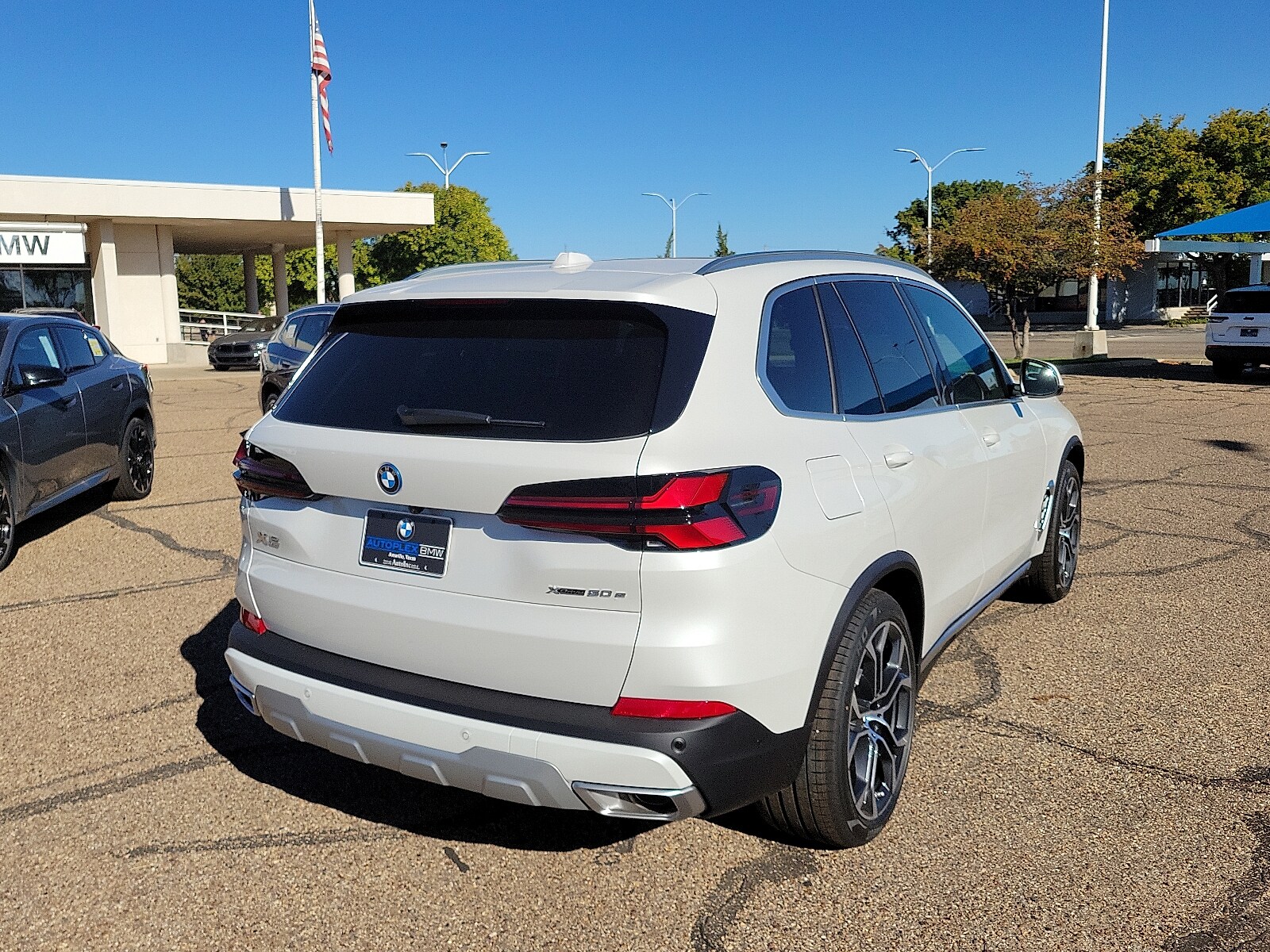 2026 Bmw X5 xDrive50e photo 4