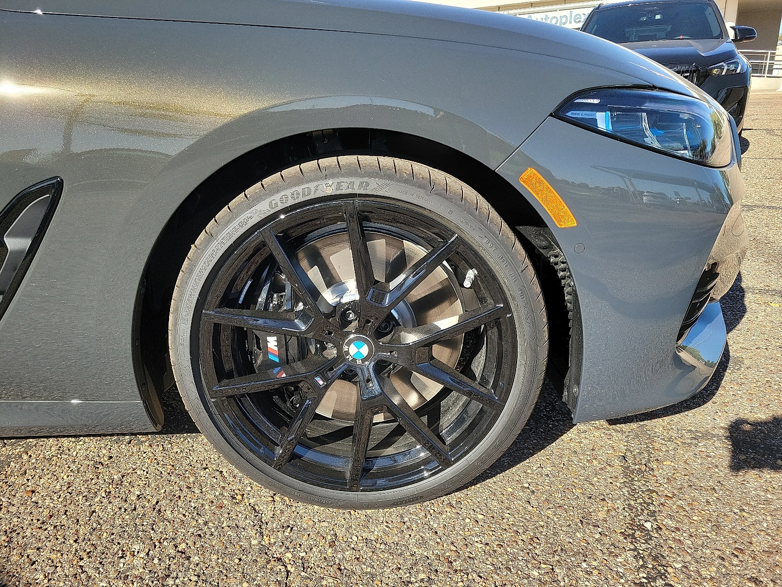 2026 BMW 8 Series 840i - Photo 7