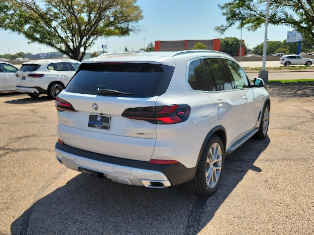 New 2026 BMW X5 xDrive40i All-Wheel Drive Sports Activity Vehicle SUV