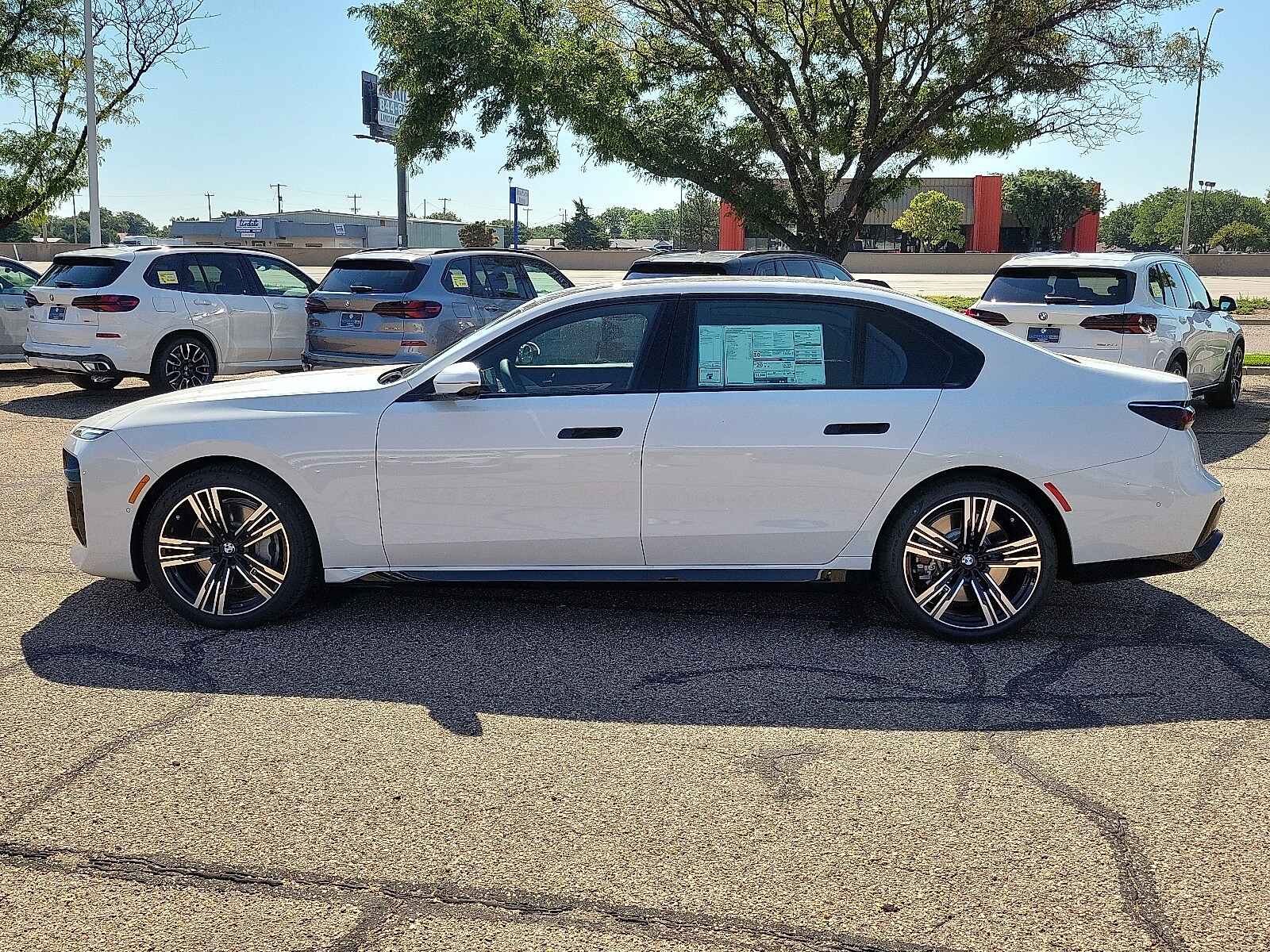 2025 Bmw 760i xDrive photo 2