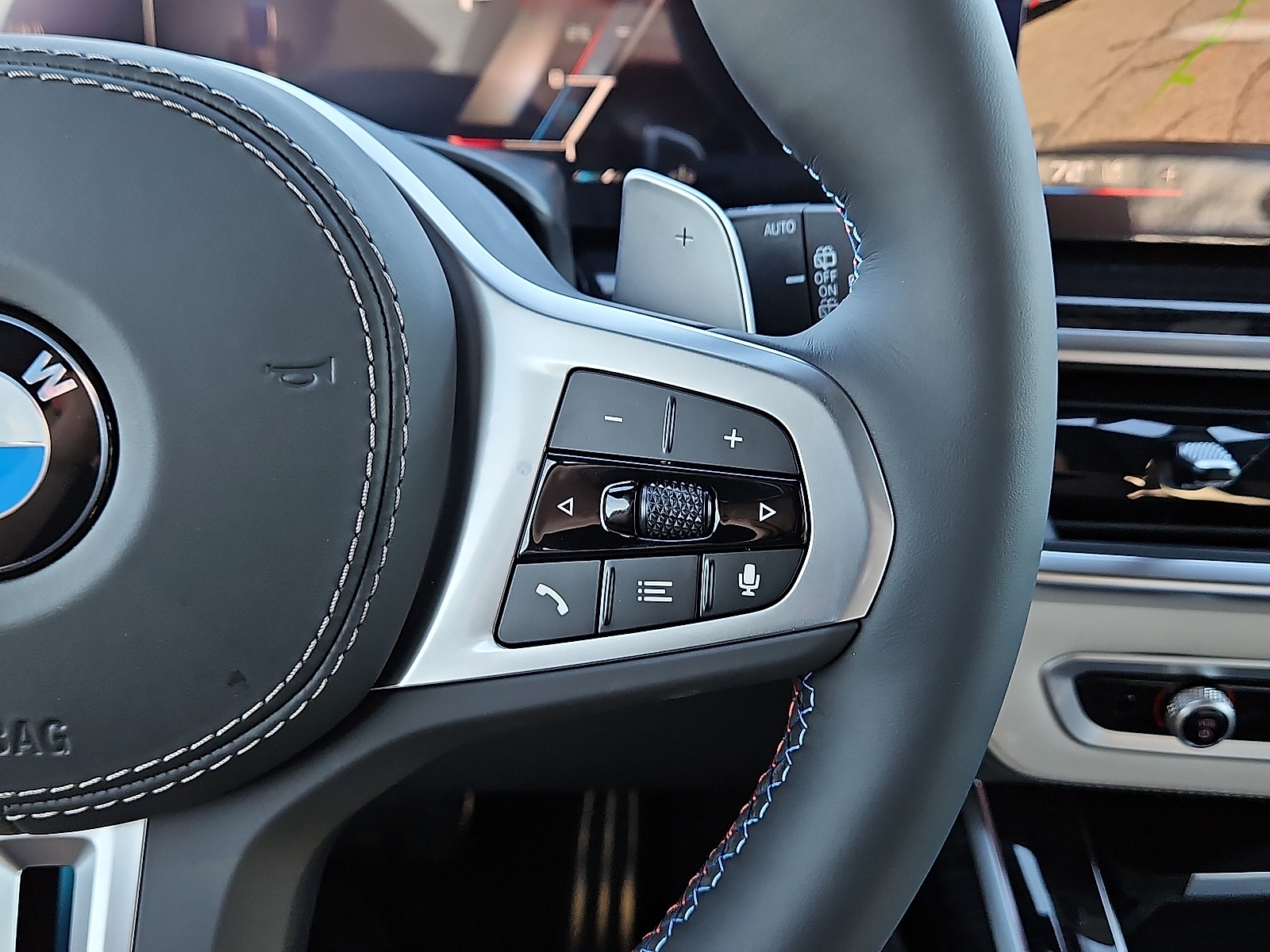 2026 BMW X7 M60i - Photo 19