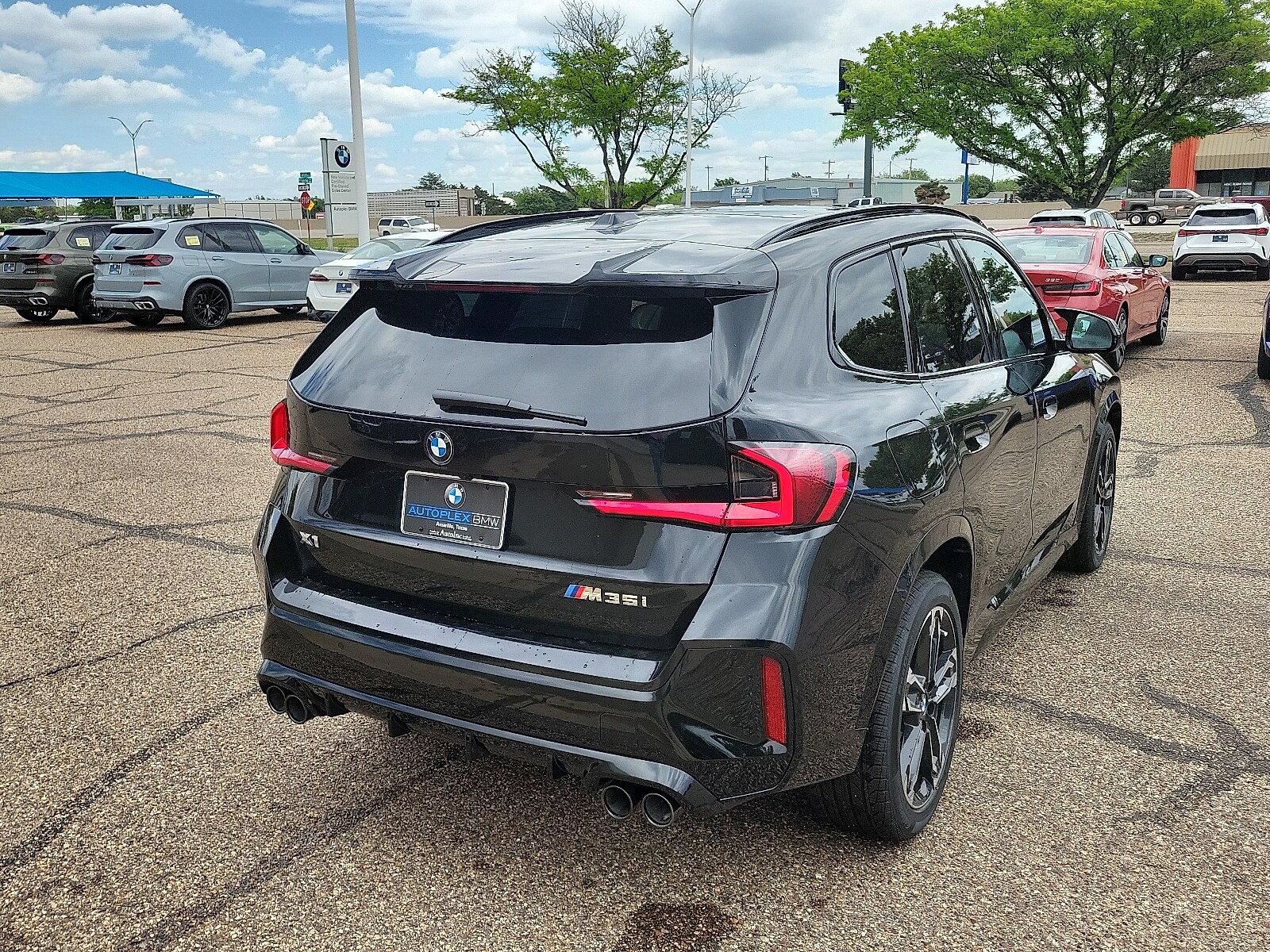 2025 Bmw X1 M35i photo 4