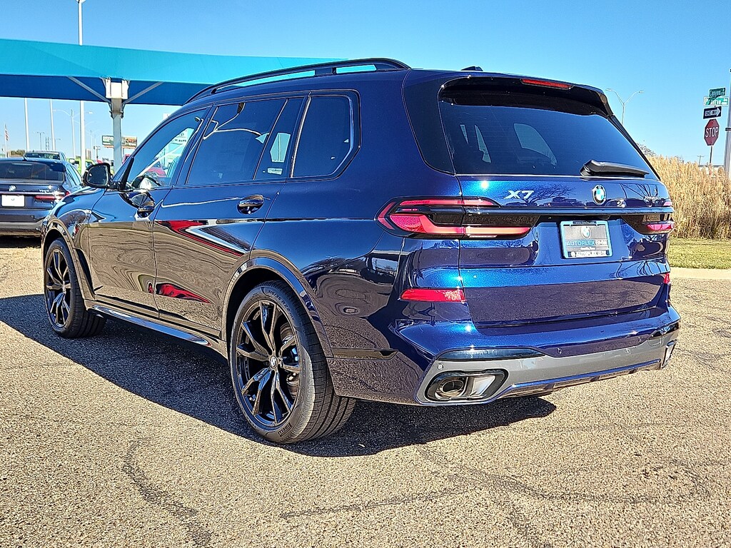 New 2026 BMW X7 xDrive40i All-Wheel Drive Sports Activity Vehicle SUV