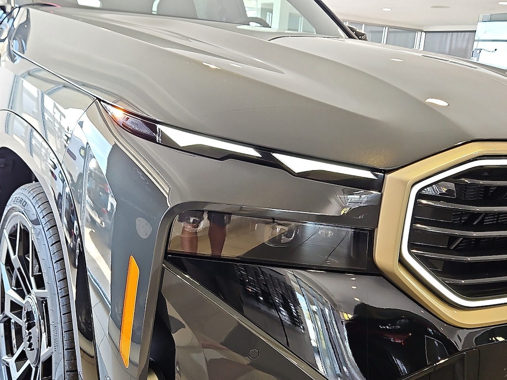 New 2026 BMW XM Label All-Wheel Drive Sports Activity Vehicle SUV