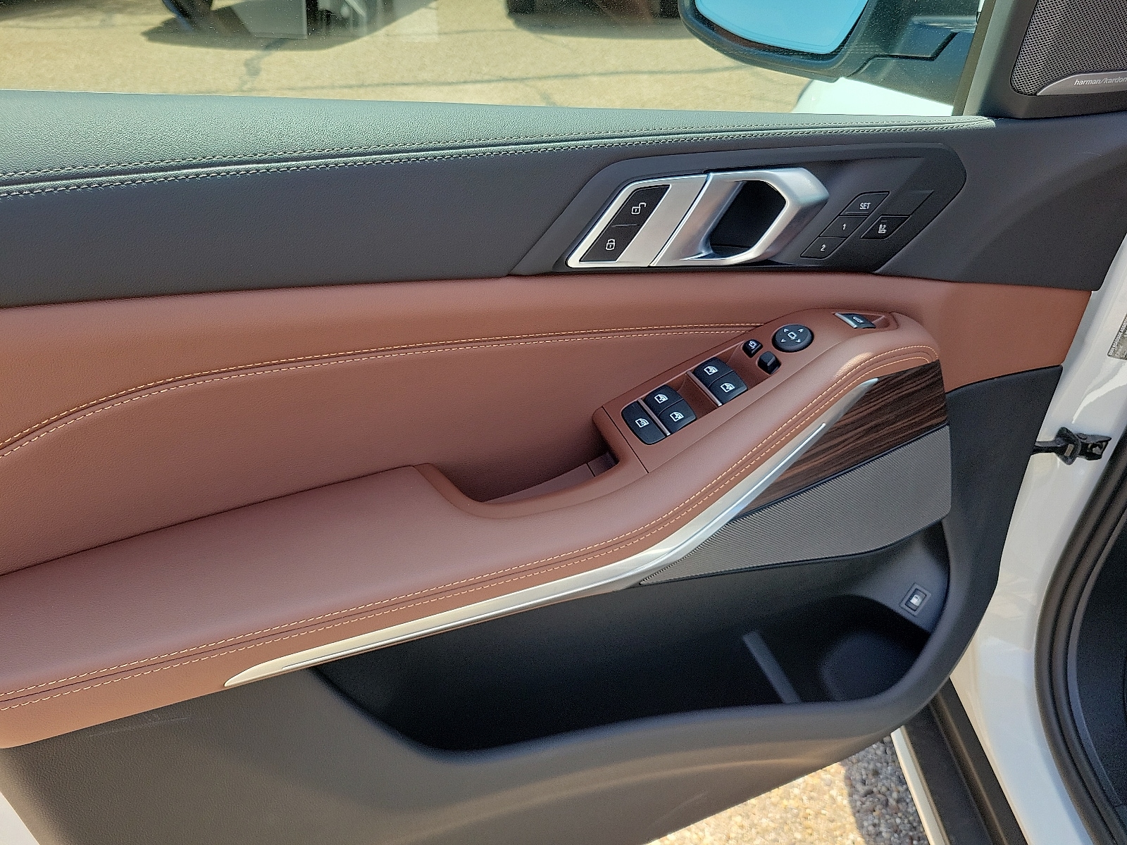 2026 BMW X5 50e - Photo 11
