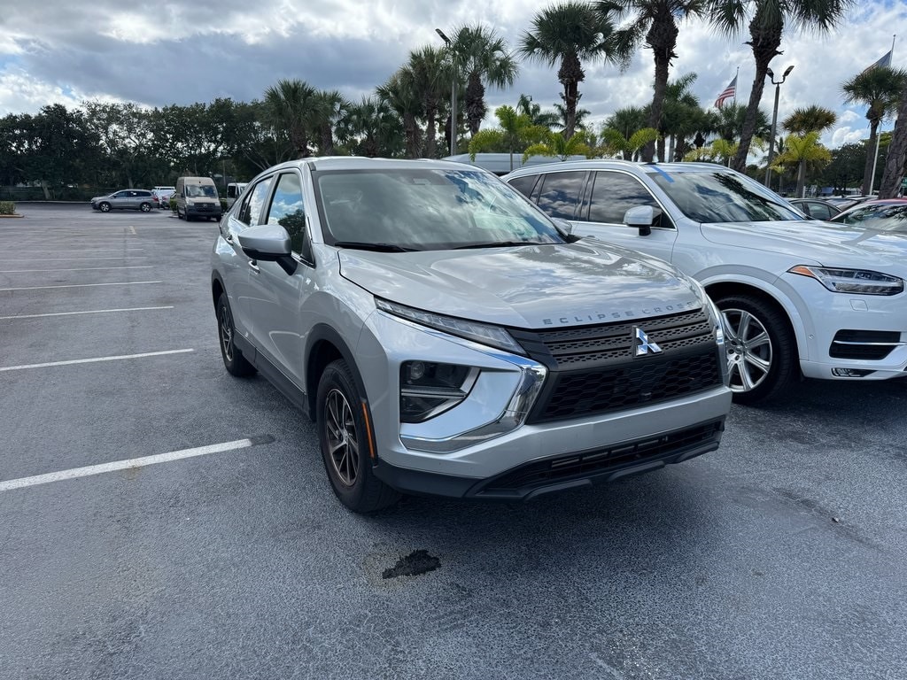 2022 Mitsubishi Eclipse Cross ES