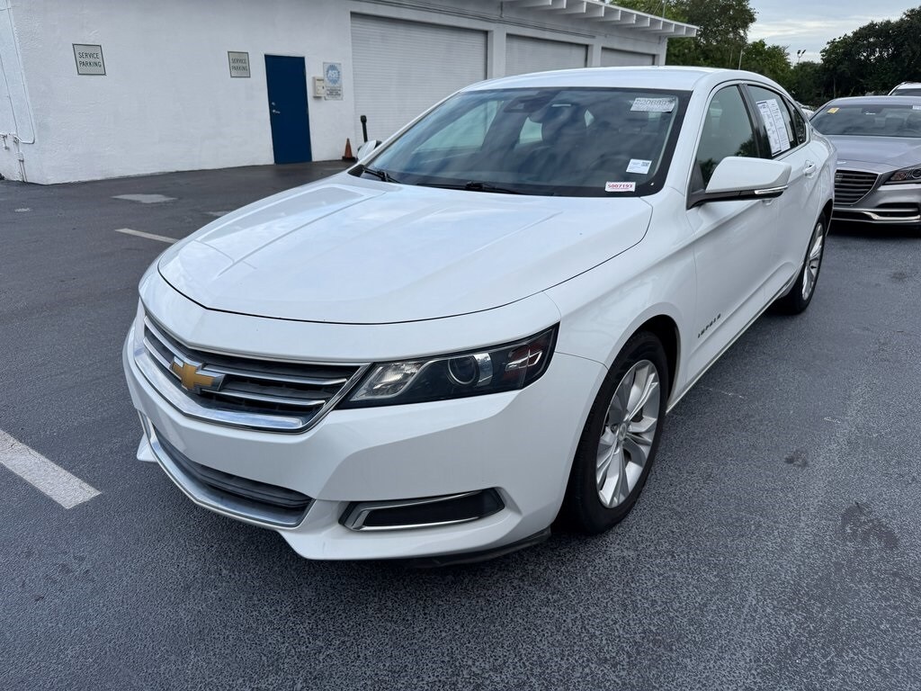 2015 Chevrolet Impala 2LT photo 2